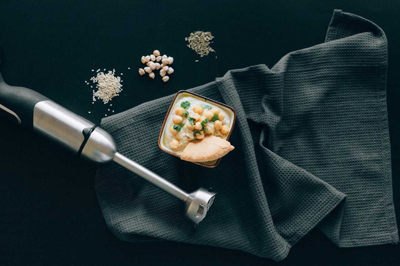 stavblender der kan blende alt lige fra kikærter til frosne frugter
