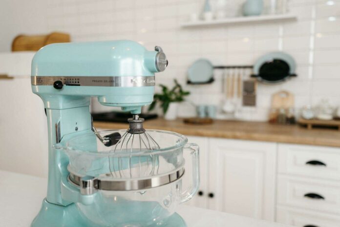 Turkis KitchenAid køkkenmaskine